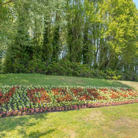 Royal Golf Garden Ii With Balcony By Interhome * De Haan